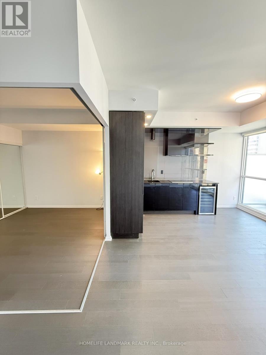 2202 - 70 Temperance Street, Toronto, Ontario  M5H 0B1 - Photo 4 - C13237978