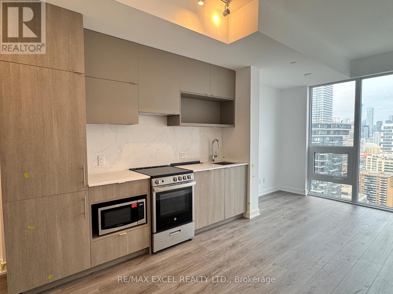 3512 - 100 QUEEN STREET E, Toronto, Ontario