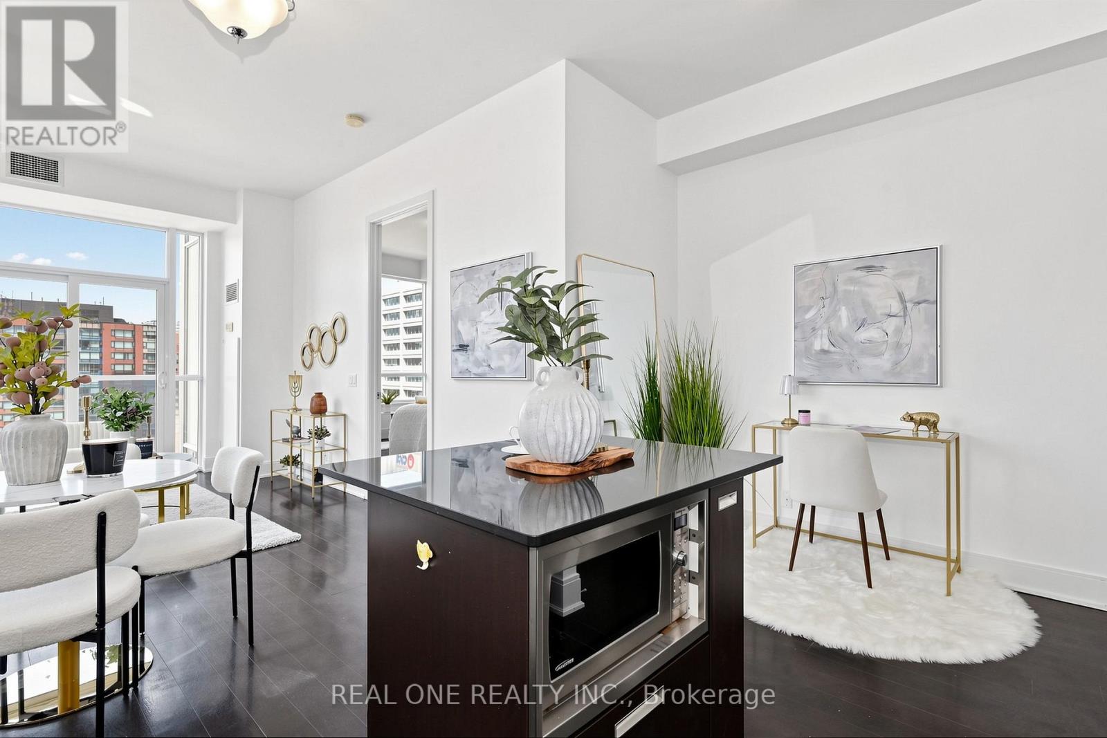 1603 - 21 Balmuto Street, Toronto, Ontario  M4Y 1W4 - Photo 22 - C13238016