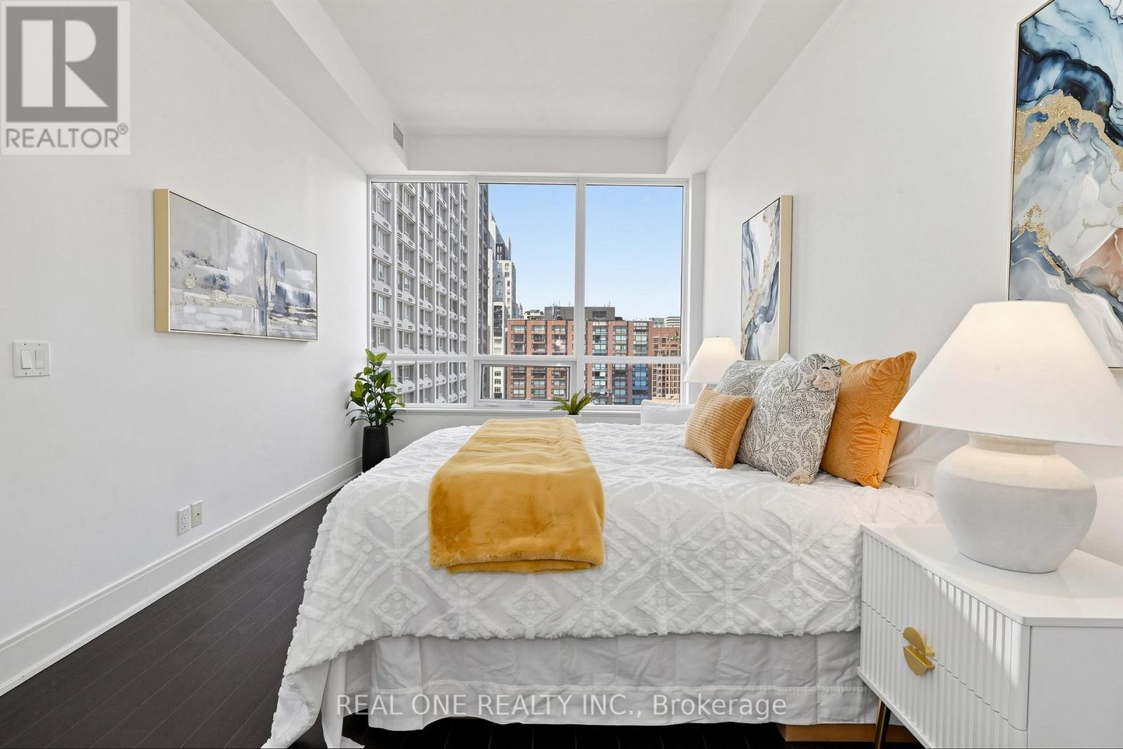 1603 - 21 Balmuto Street, Toronto, Ontario  M4Y 1W4 - Photo 25 - C13238016