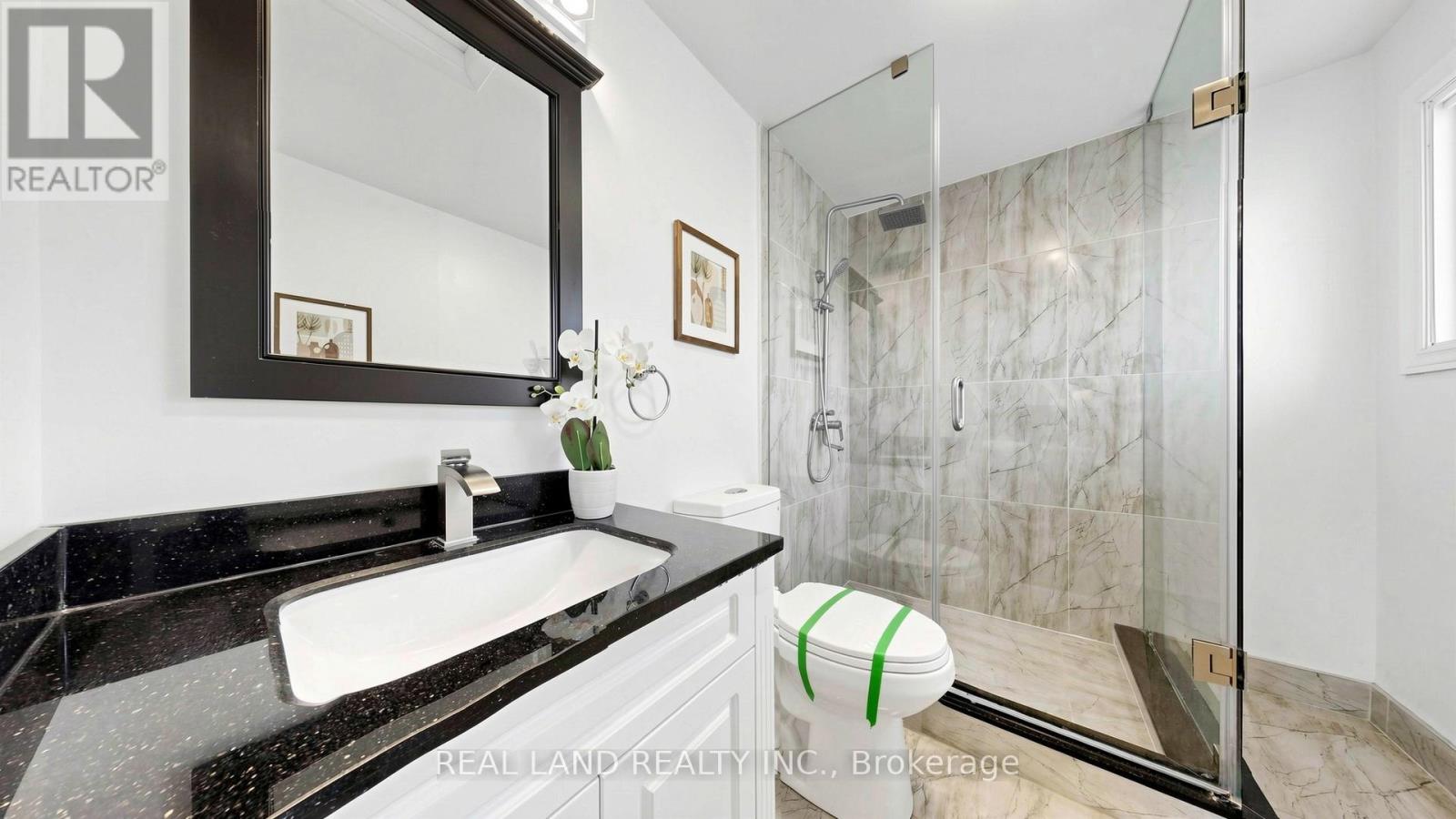 54 Marblemount Crescent, Toronto, Ontario  M1T 2H4 - Photo 24 - E13238014
