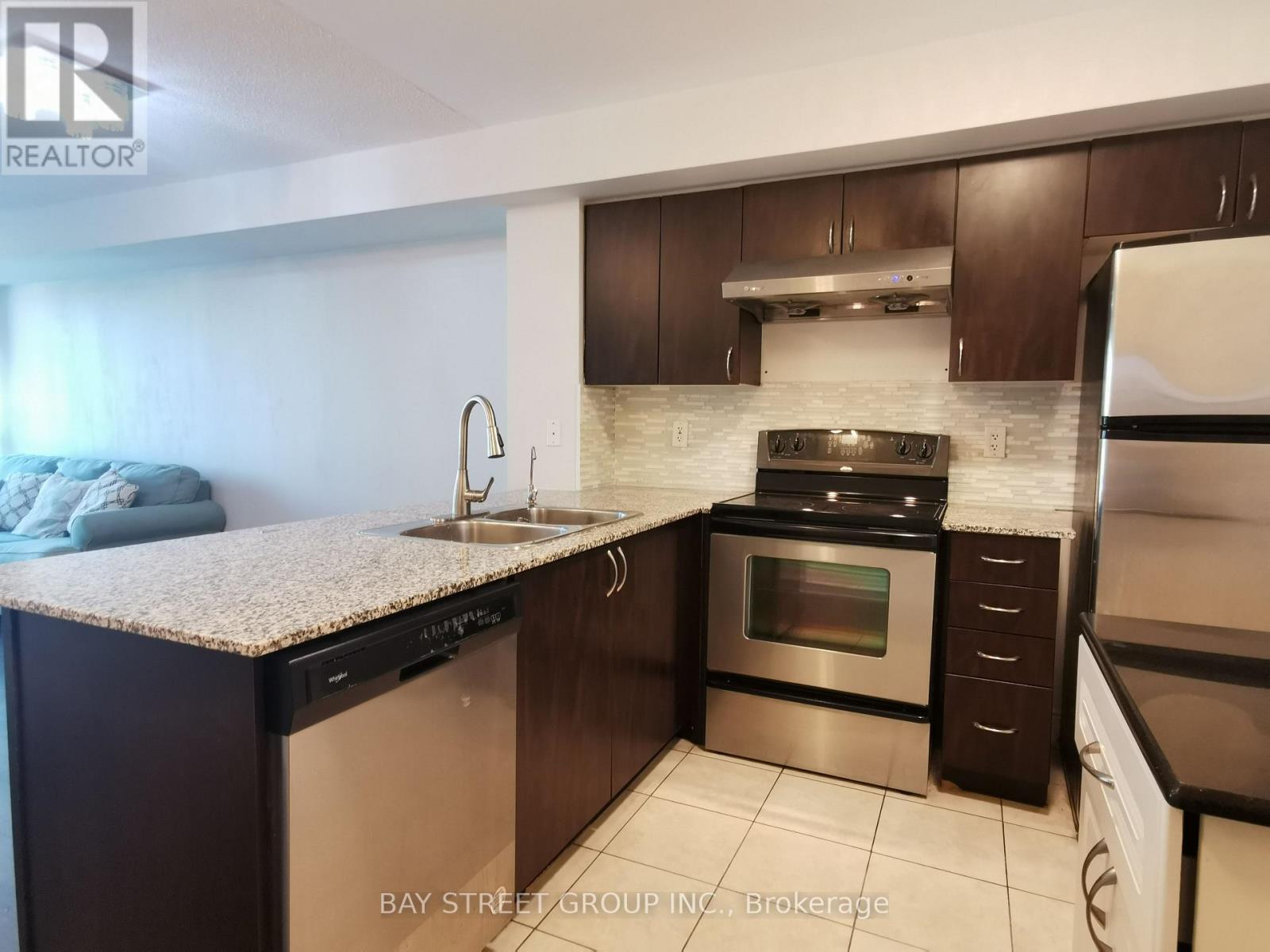 517 - 32 Clegg Road, Markham, Ontario  L6G 0B2 - Photo 8 - N13238010