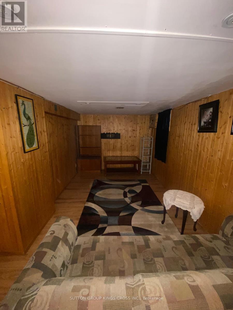 Bsmt - 29 Brownville Avenue, Toronto, Ontario  M6N 4L2 - Photo 8 - W13237986