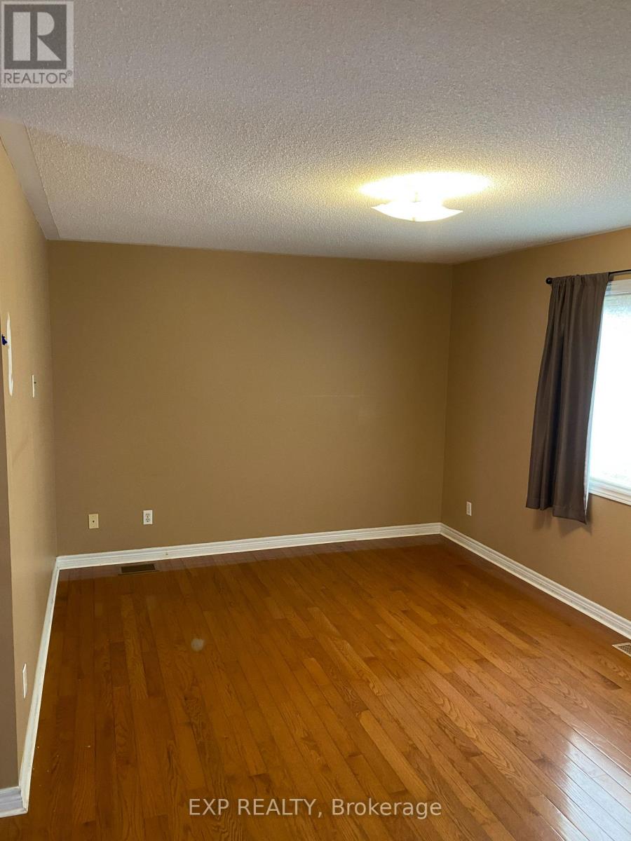 303 Andrews Trail, Milton, Ontario  L9T 6S5 - Photo 8 - W13238026