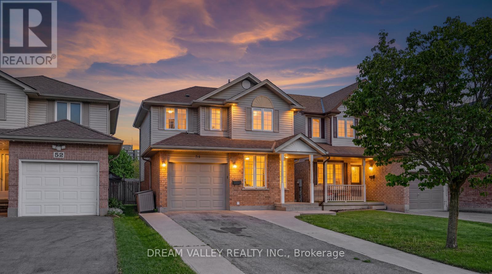 54 BAILEY AVENUE, Guelph, Ontario