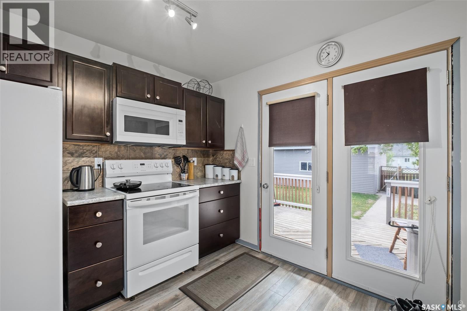 441 6th Street E, Prince Albert, Saskatchewan  S6V 0N3 - Photo 10 - SK037860