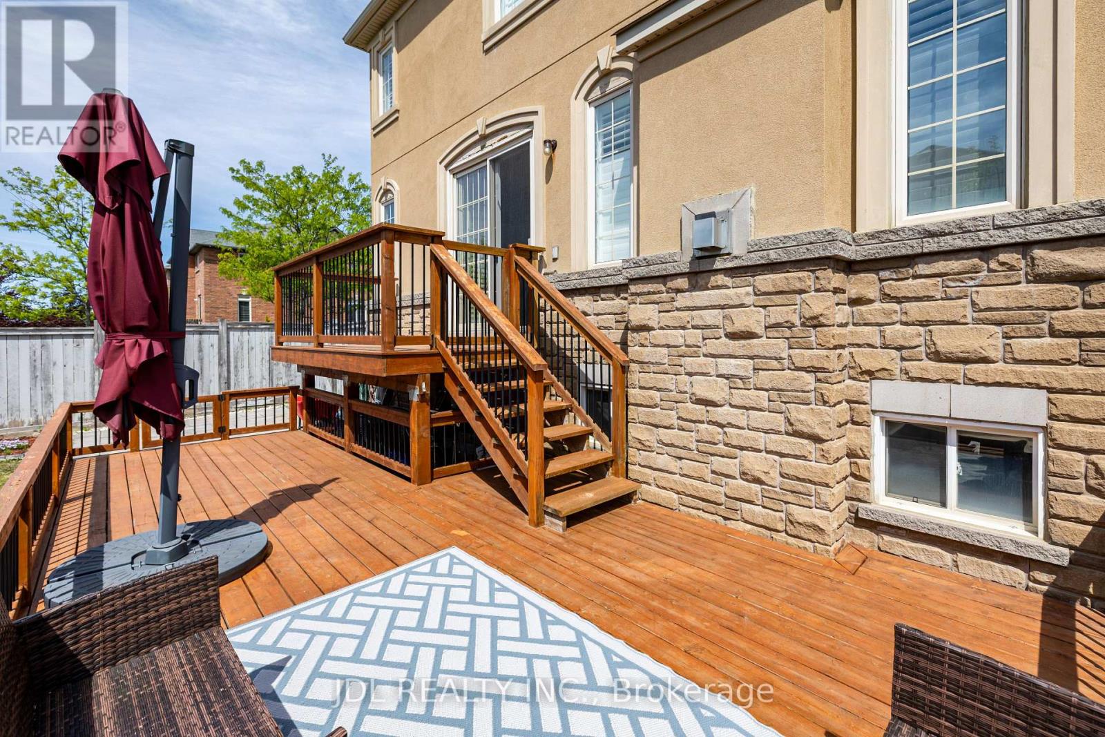 3 Mansard Drive, Richmond Hill, Ontario  L4E 0L8 - Photo 39 - N13231936