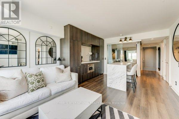 2018 - 155 Yorkville Avenue, Toronto, Ontario  M5R 0B4 - Photo 7 - C13236598