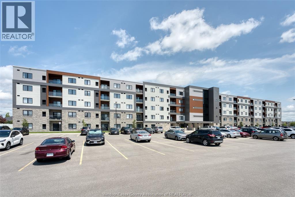 2550 SANDWICH WEST PARKWAY Unit# 113, LaSalle, Ontario