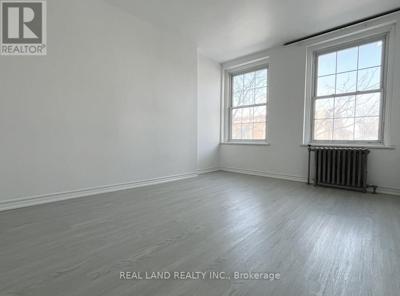 Unit 1 - 31 King Street E, Oshawa, Ontario  L1H 1B2 - Photo 10 - E13238044