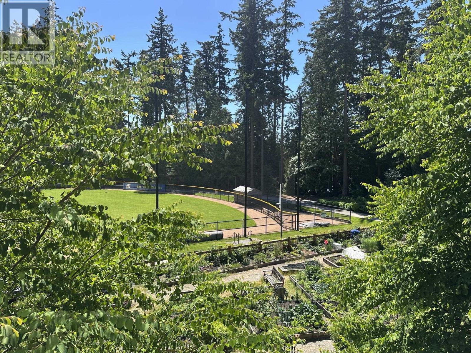 212 3581 Ross Drive, Vancouver, British Columbia  V6S 0K5 - Photo 4 - R3131924