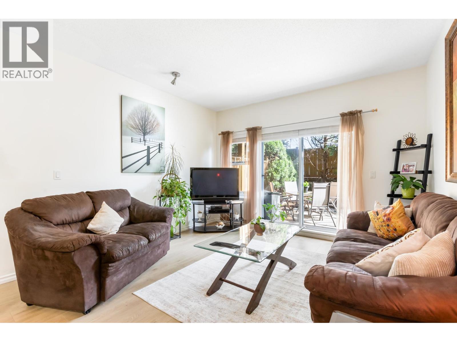 17 730 Farrow Street, Coquitlam, British Columbia  V3J 7Y7 - Photo 5 - R3129731