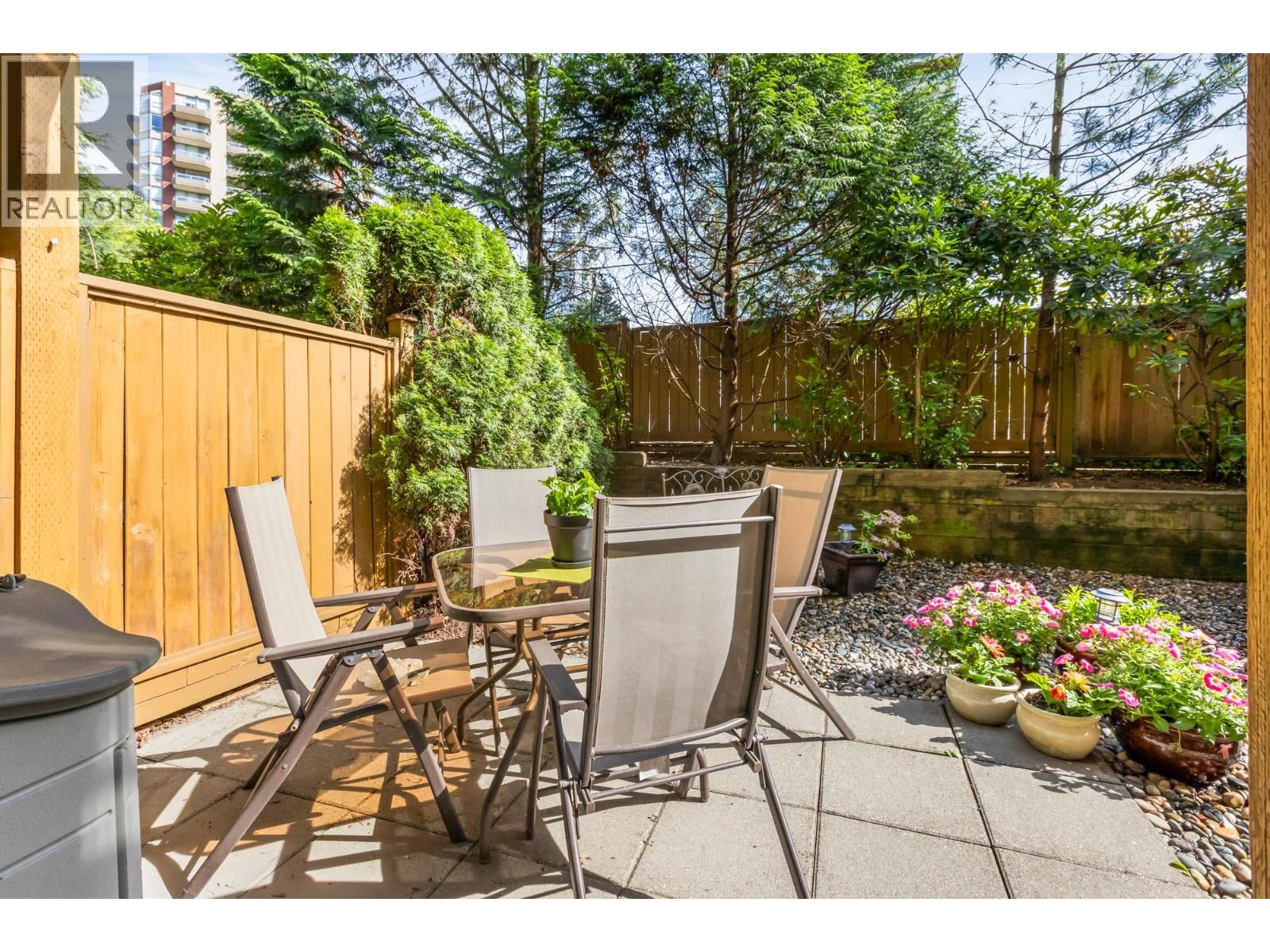 17 730 Farrow Street, Coquitlam, British Columbia  V3J 7Y7 - Photo 33 - R3129731