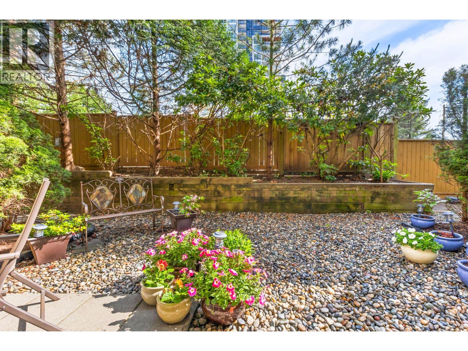 17 730 Farrow Street, Coquitlam, British Columbia  V3J 7Y7 - Photo 38 - R3129731