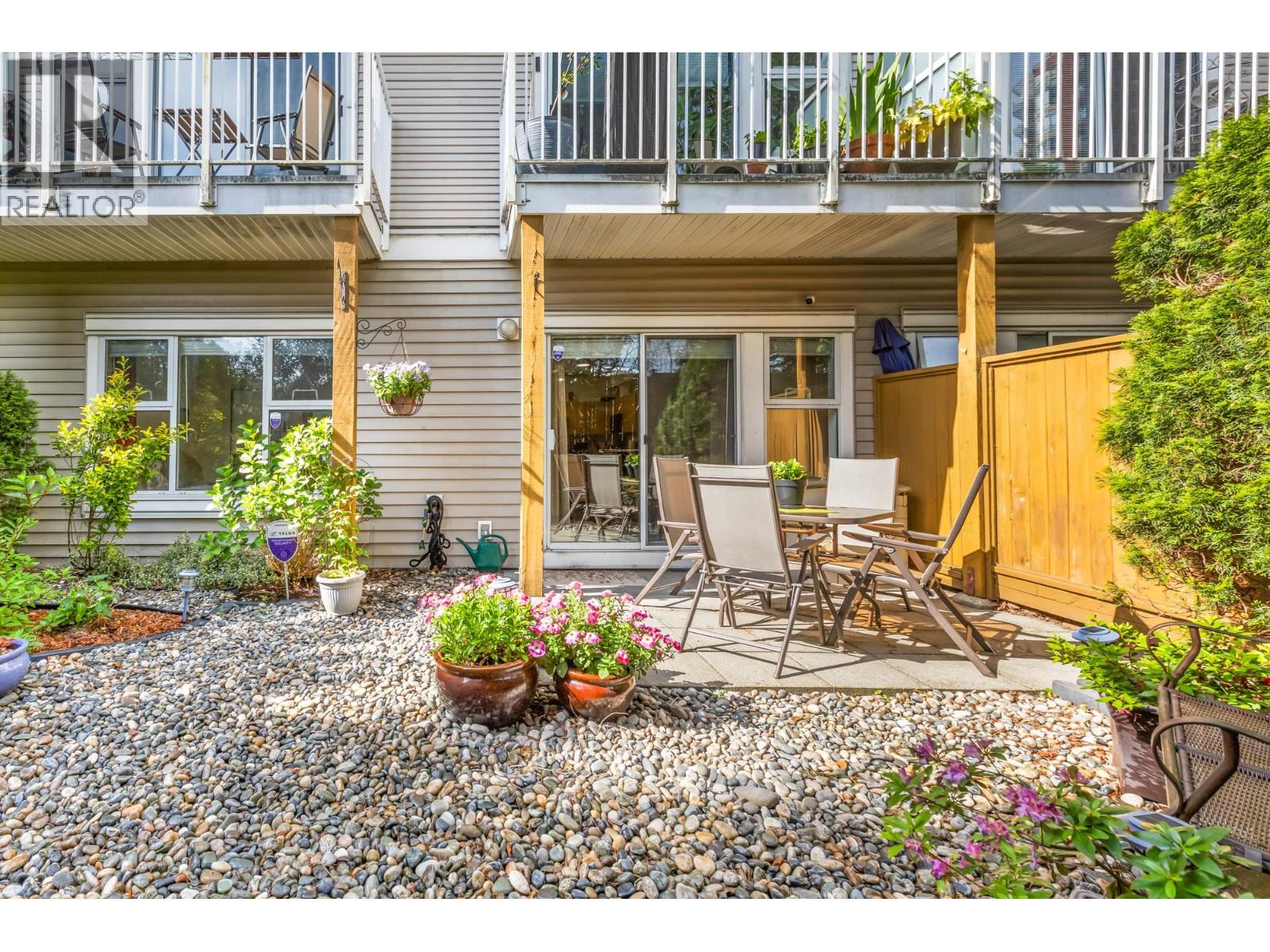 17 730 Farrow Street, Coquitlam, British Columbia  V3J 7Y7 - Photo 35 - R3129731
