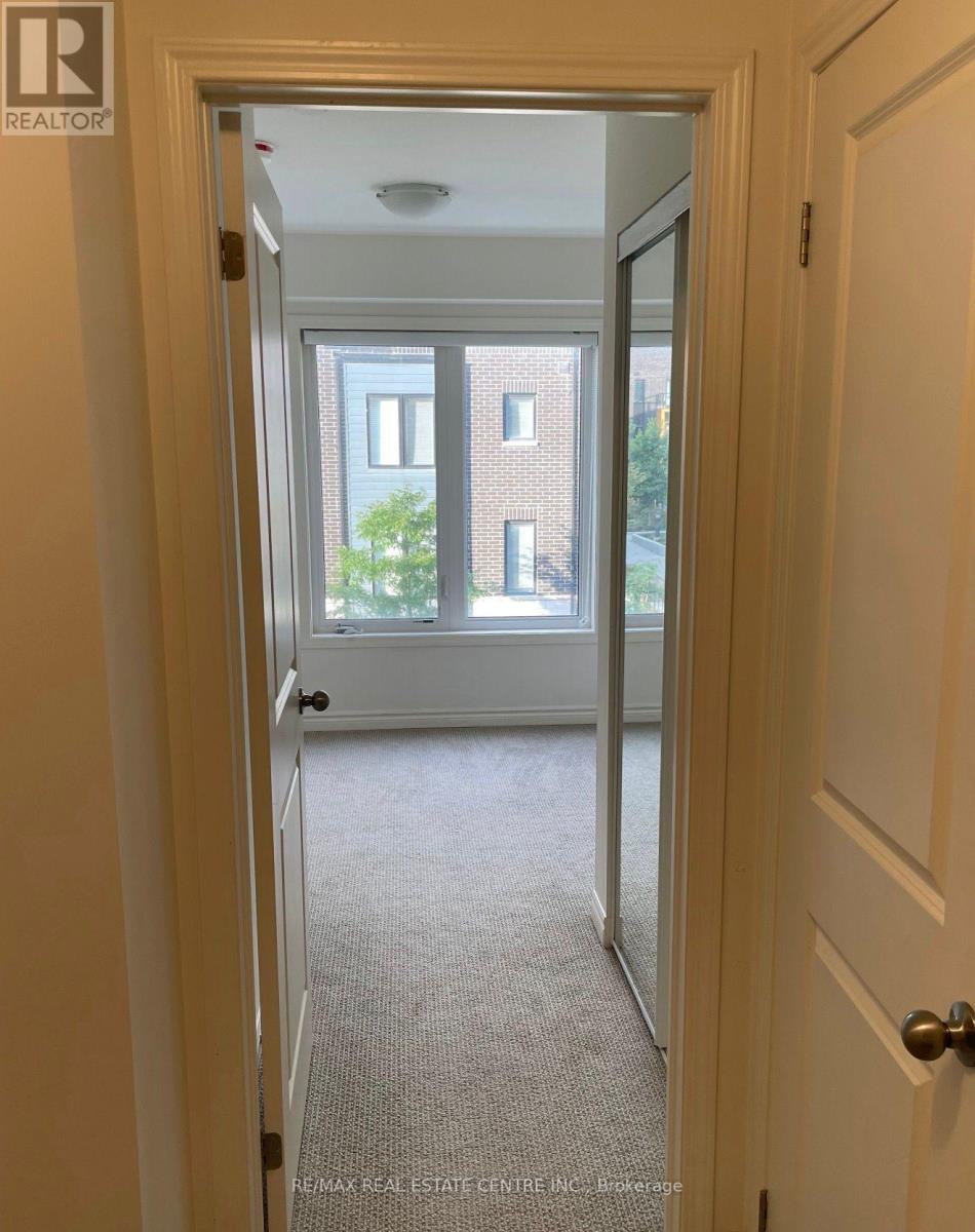 6 - 1150 Stroud Lane, Mississauga, Ontario  L5J 0B3 - Photo 11 - W13238040