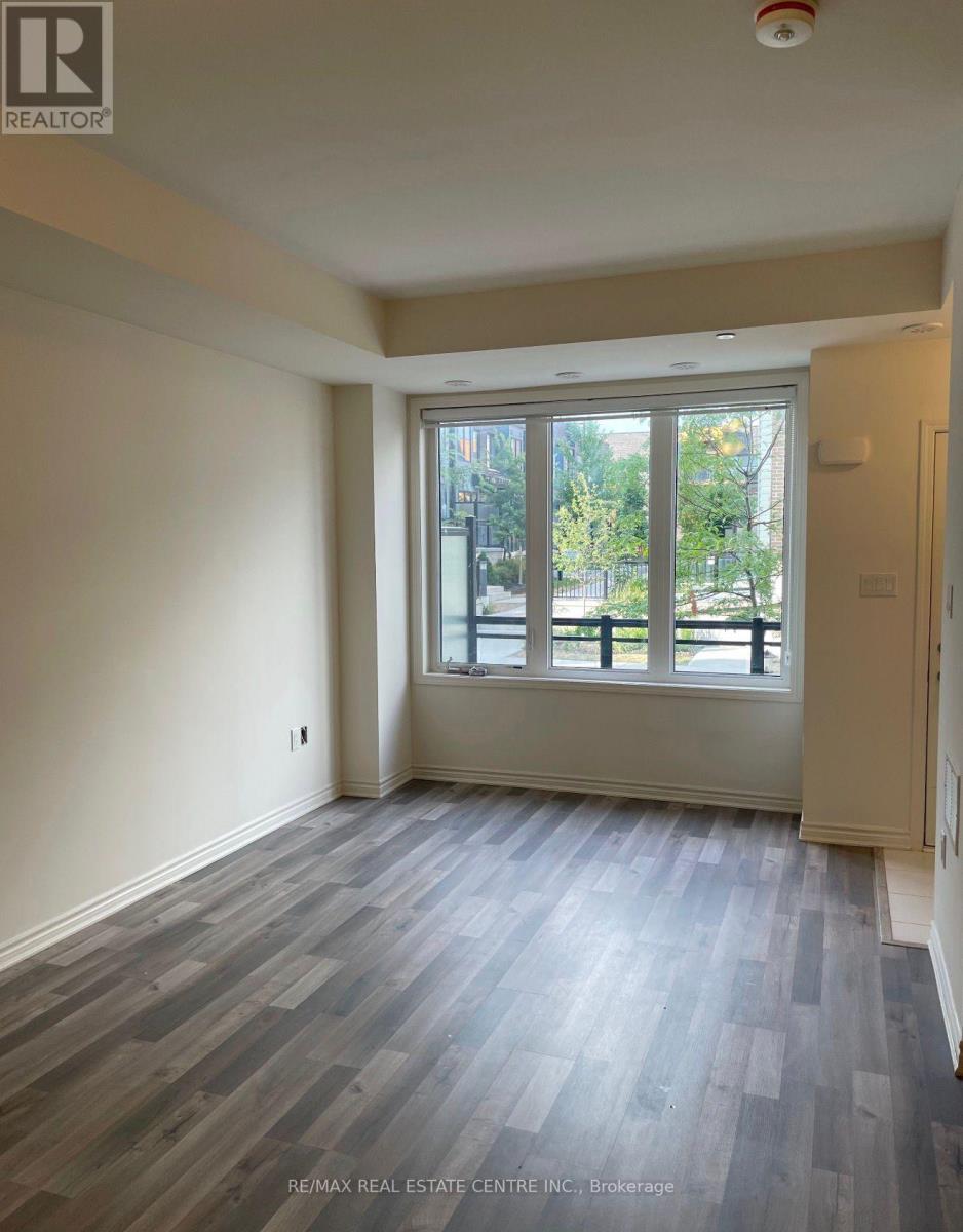6 - 1150 Stroud Lane, Mississauga, Ontario  L5J 0B3 - Photo 5 - W13238040
