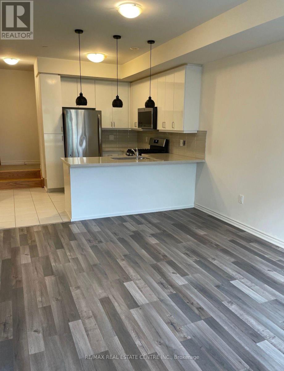 6 - 1150 Stroud Lane, Mississauga, Ontario  L5J 0B3 - Photo 6 - W13238040