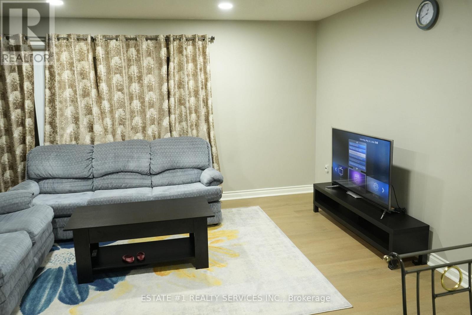 6671 Russell Street, Niagara Falls, Ontario  L2J 1P9 - Photo 12 - X13238030