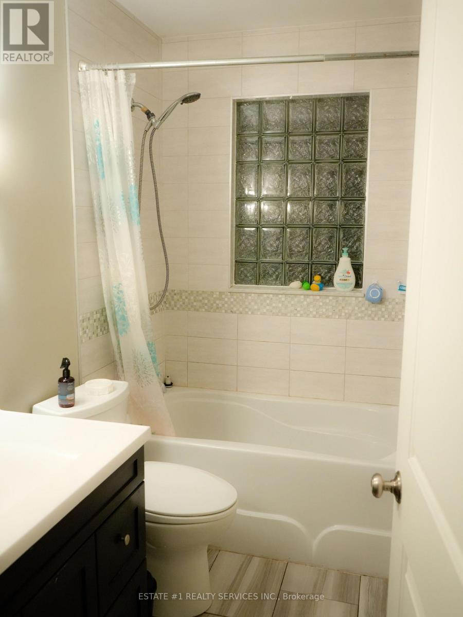 6671 Russell Street, Niagara Falls, Ontario  L2J 1P9 - Photo 15 - X13238030