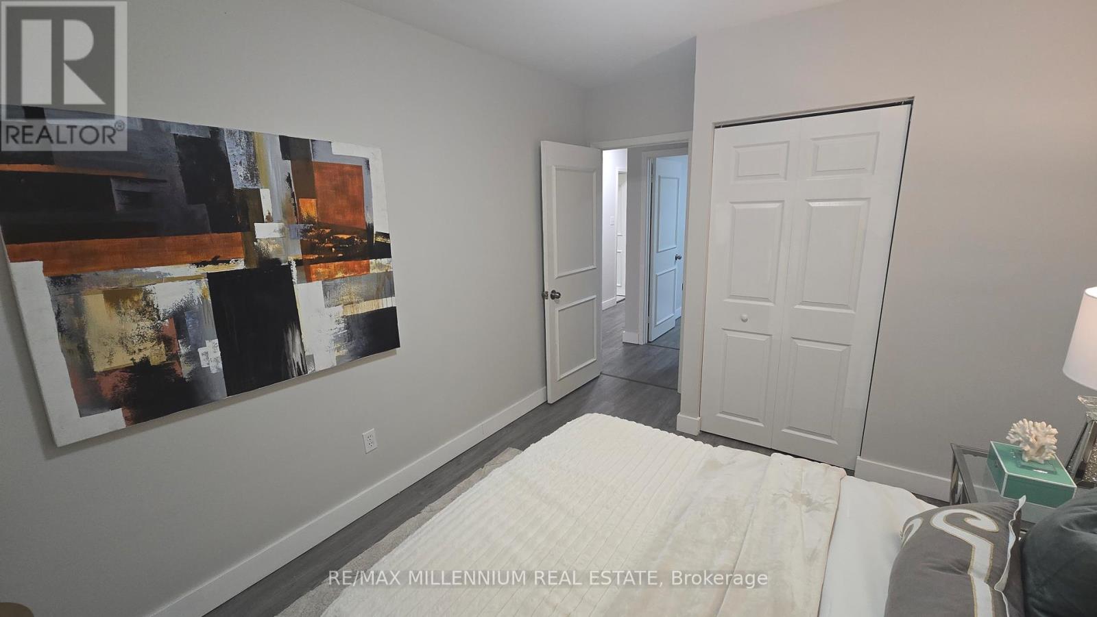 120 Duncanwoods Drive, Toronto, Ontario  M9L 2E1 - Photo 34 - W13218462