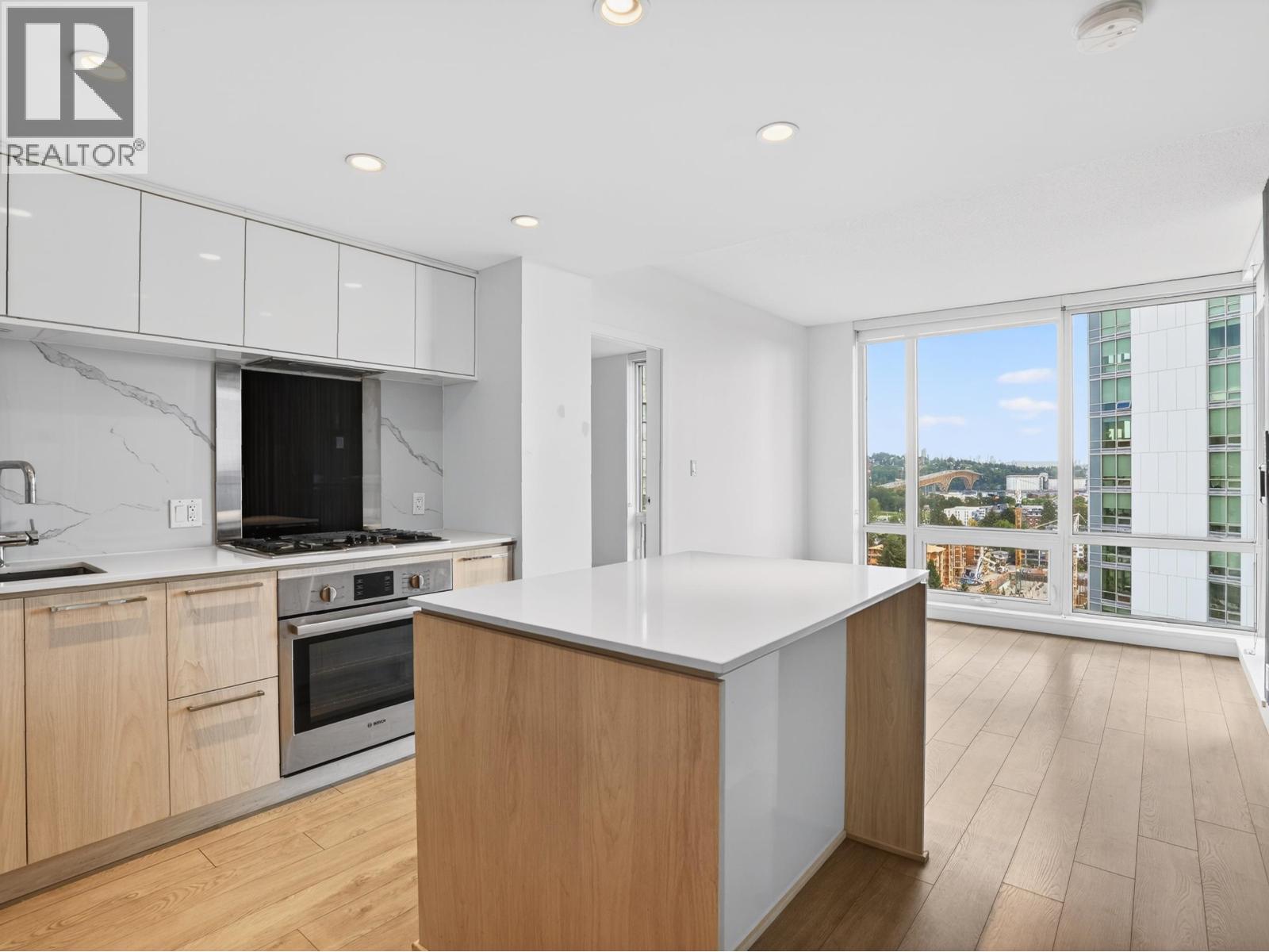 1804 680 Seylynn Crescent, North Vancouver, British Columbia  V7J 0B5 - Photo 14 - R3111608