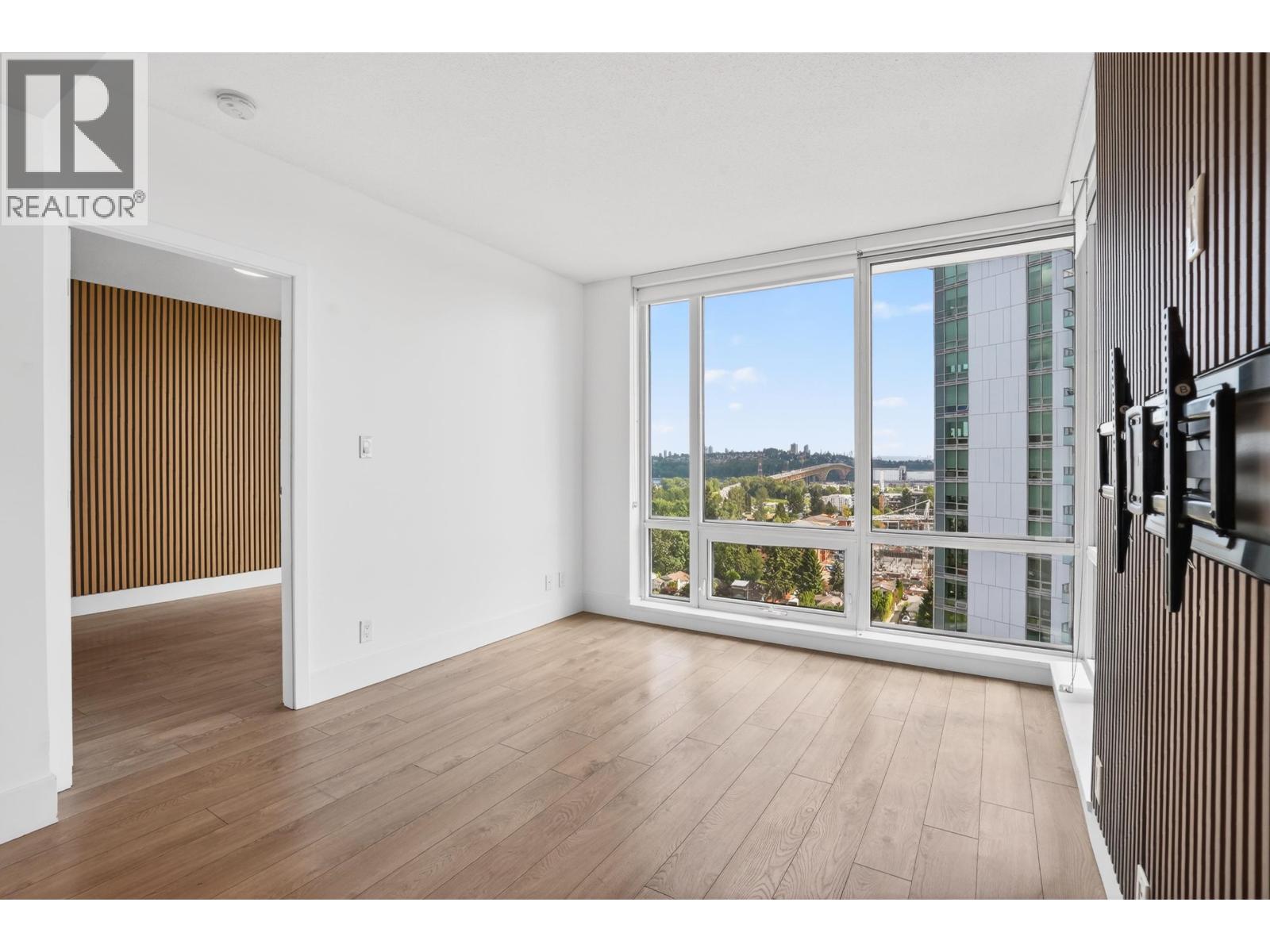 1804 680 Seylynn Crescent, North Vancouver, British Columbia  V7J 0B5 - Photo 10 - R3111608