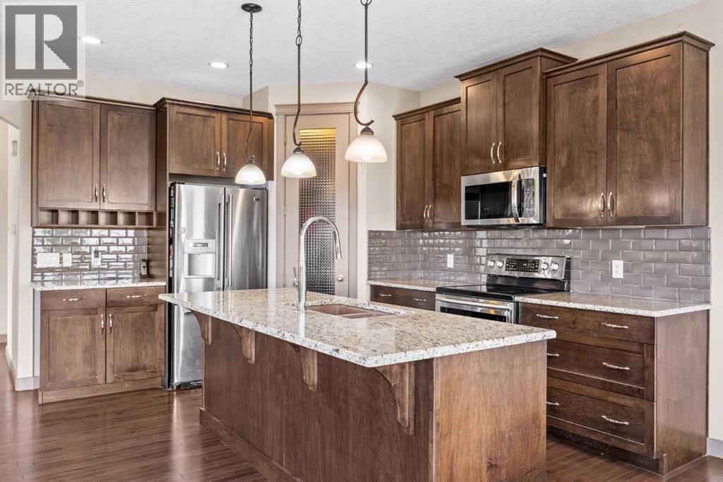 282 Pantego Terrace Nw, Calgary, Alberta  T3K 0K3 - Photo 10 - A2316911