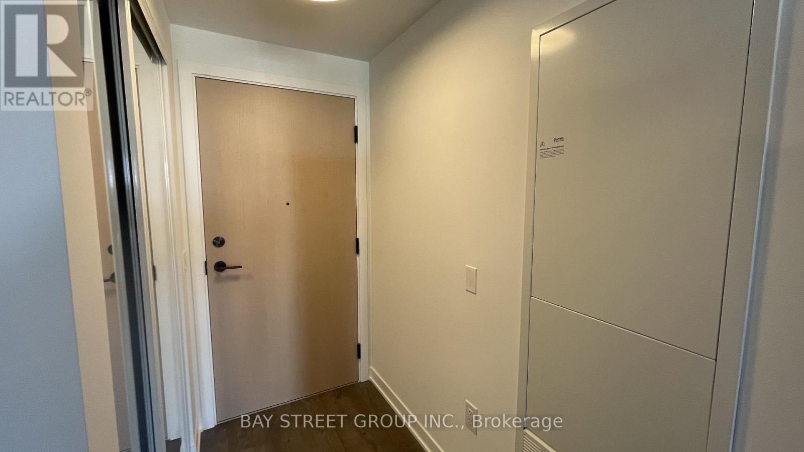 10 Oak Street, Toronto, Ontario  M5A 0Z1 - Photo 11 - C13238068