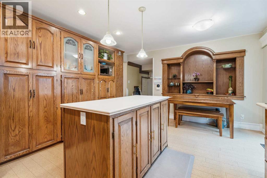 411 Wilderness Place Se, Calgary, Alberta  T2J 2G4 - Photo 11 - A2317655