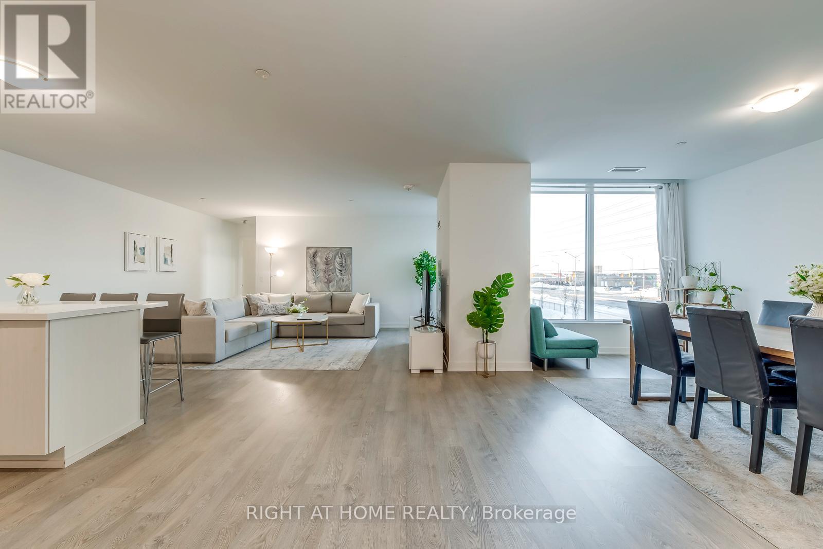 206 - 4675 METCALFE AVENUE, Mississauga, Ontario
