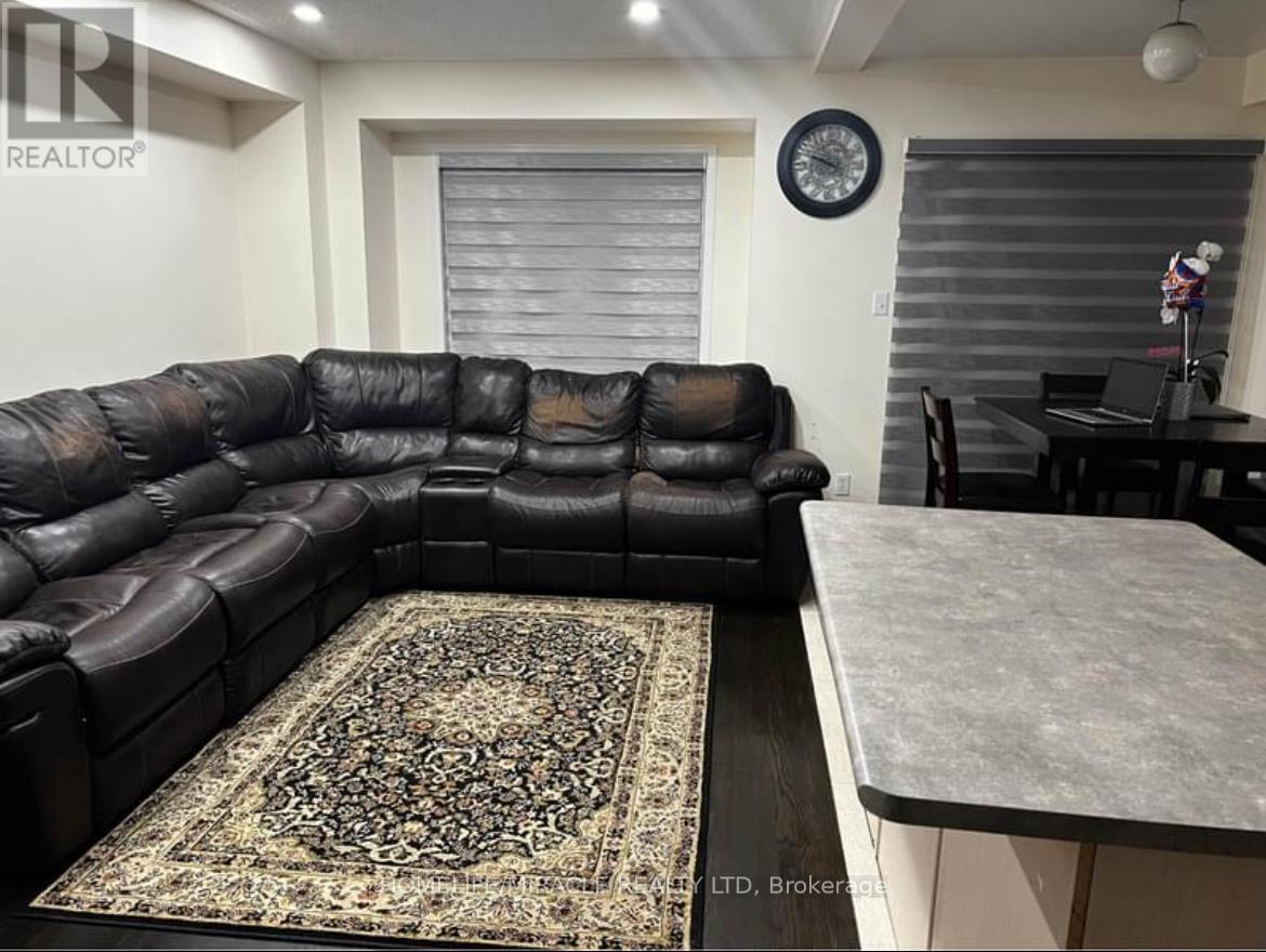 115 Tiller Trail, Brampton, Ontario  L6X 4S9 - Photo 8 - W13238088