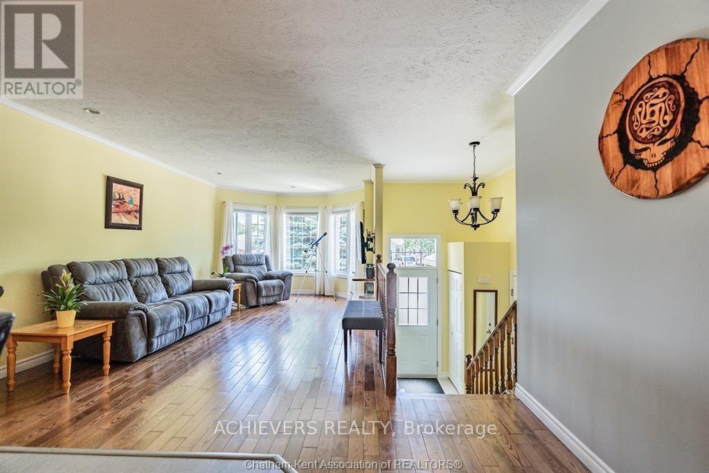 107 Greenfield Lane, Chatham-Kent, Ontario  N7L 5N5 - Photo 7 - X13238050