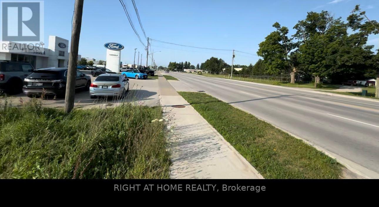 1032 Goderich Street, Saugeen Shores, Ontario  N0H 2C2 - Photo 8 - X13238066