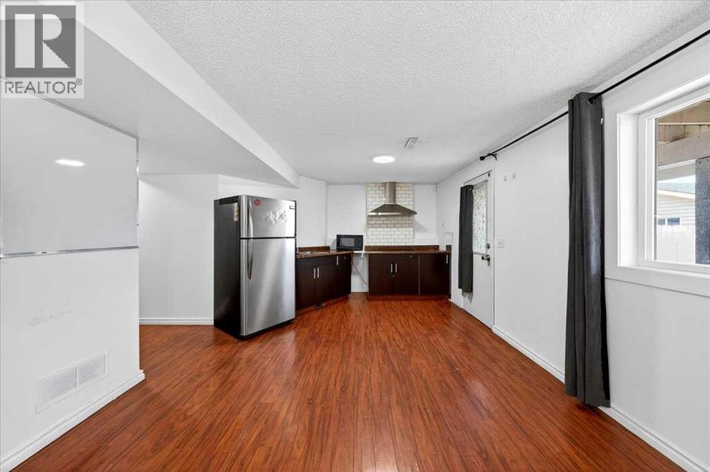 6979 Laguna Way Ne, Calgary, Alberta  T1Y 6W5 - Photo 32 - A2316513