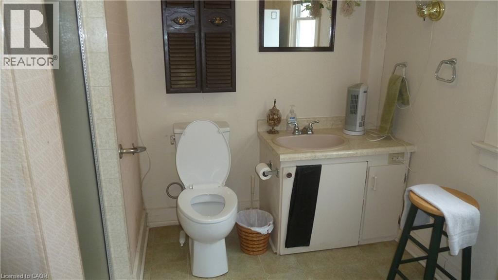 1023 Weber Street E, Kitchener, Ontario  N2A 1B4 - Photo 15 - 40836619