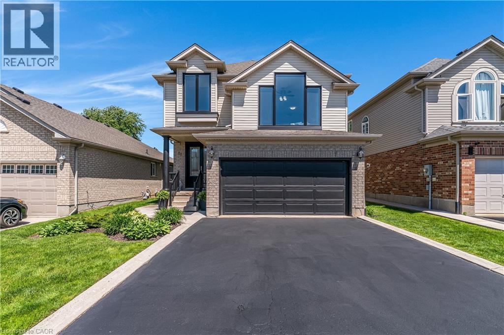 11 Goodwood Court, Cambridge, Ontario  N1R 8M7 - Photo 1 - 40835462
