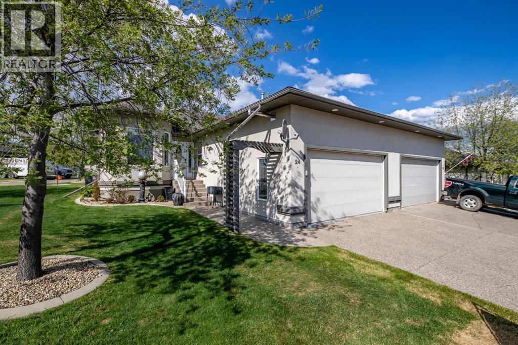 24, 8910 122 Avenue, Grande Prairie, Alberta  T8X 1P8 - Photo 1 - A2312836