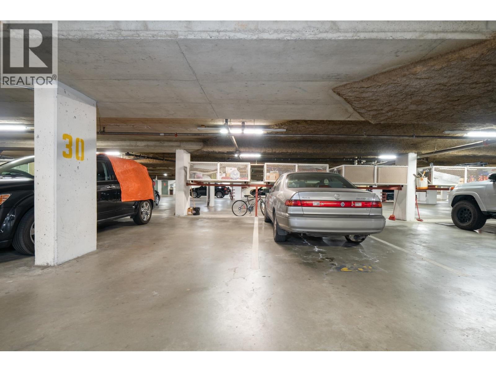 Listing image 30