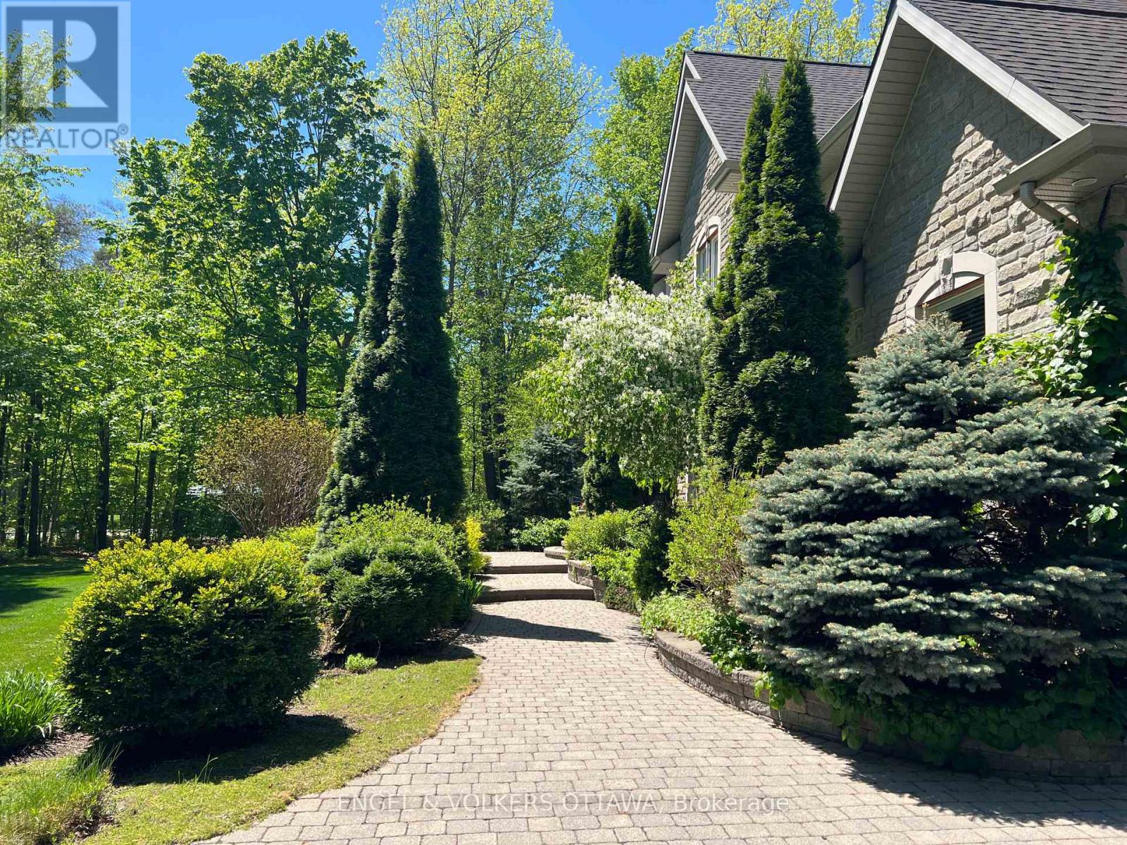 6005 Earlscourt Crescent, Ottawa, Ontario  K4M 1K2 - Photo 6 - X13238170