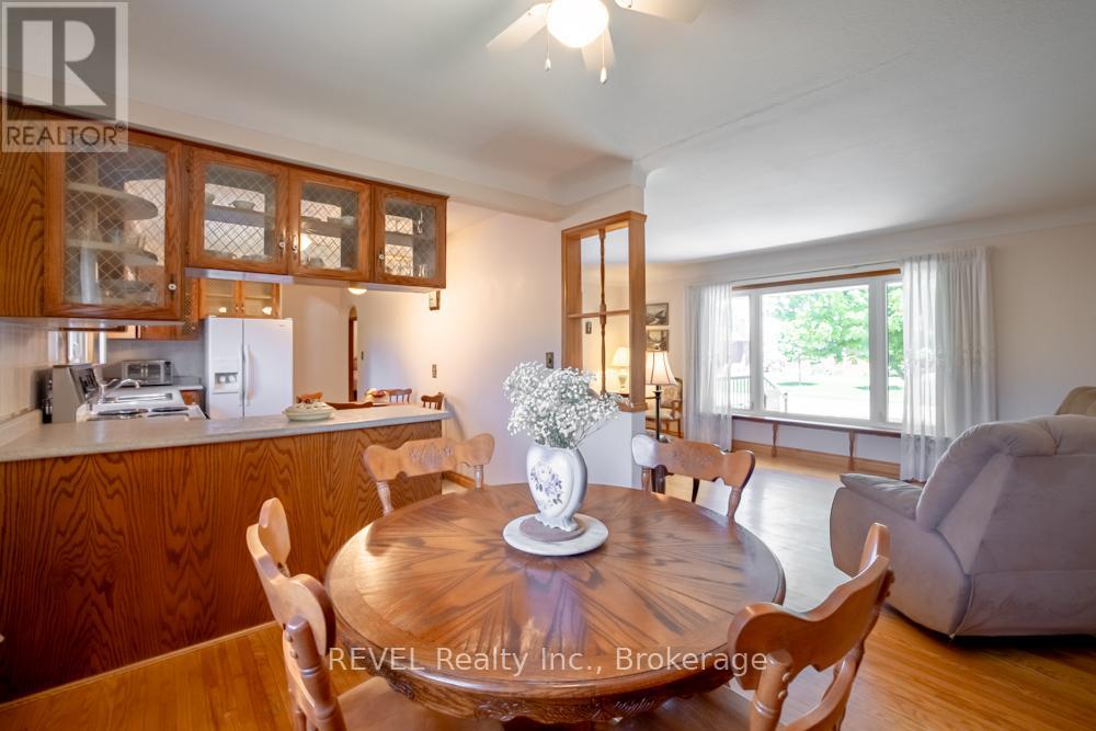 20 Glencairn Drive, St. Catharines, Ontario  L2M 2N3 - Photo 11 - X13238128