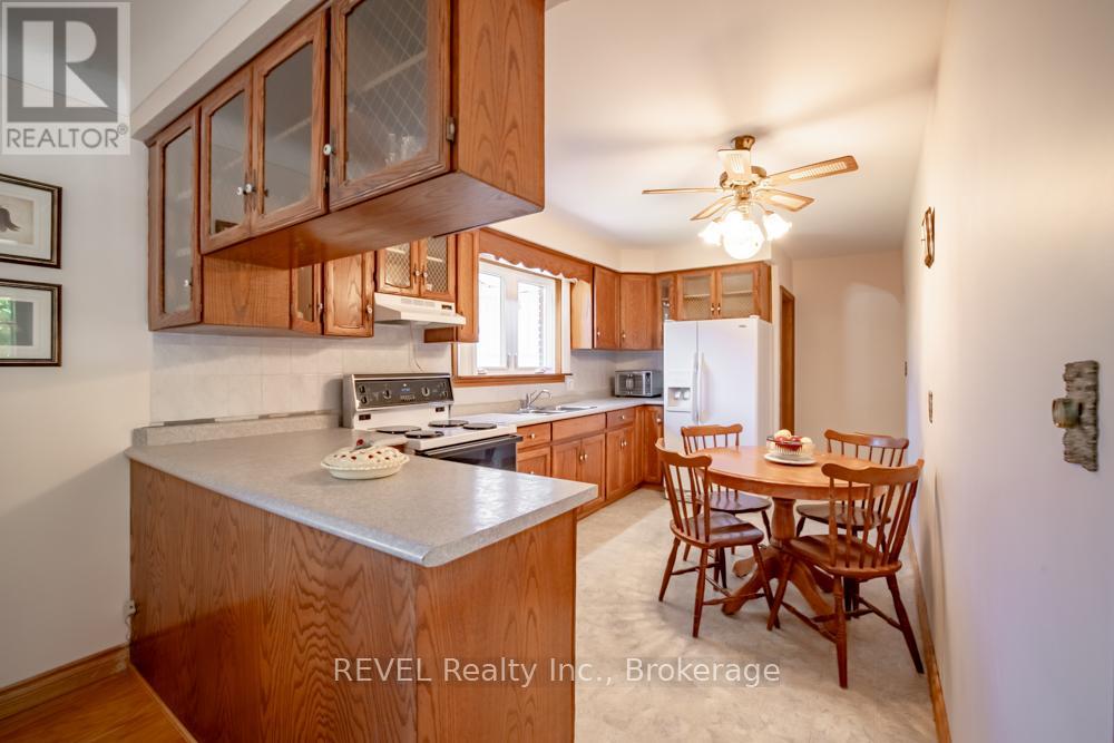 20 Glencairn Drive, St. Catharines, Ontario  L2M 2N3 - Photo 12 - X13238128