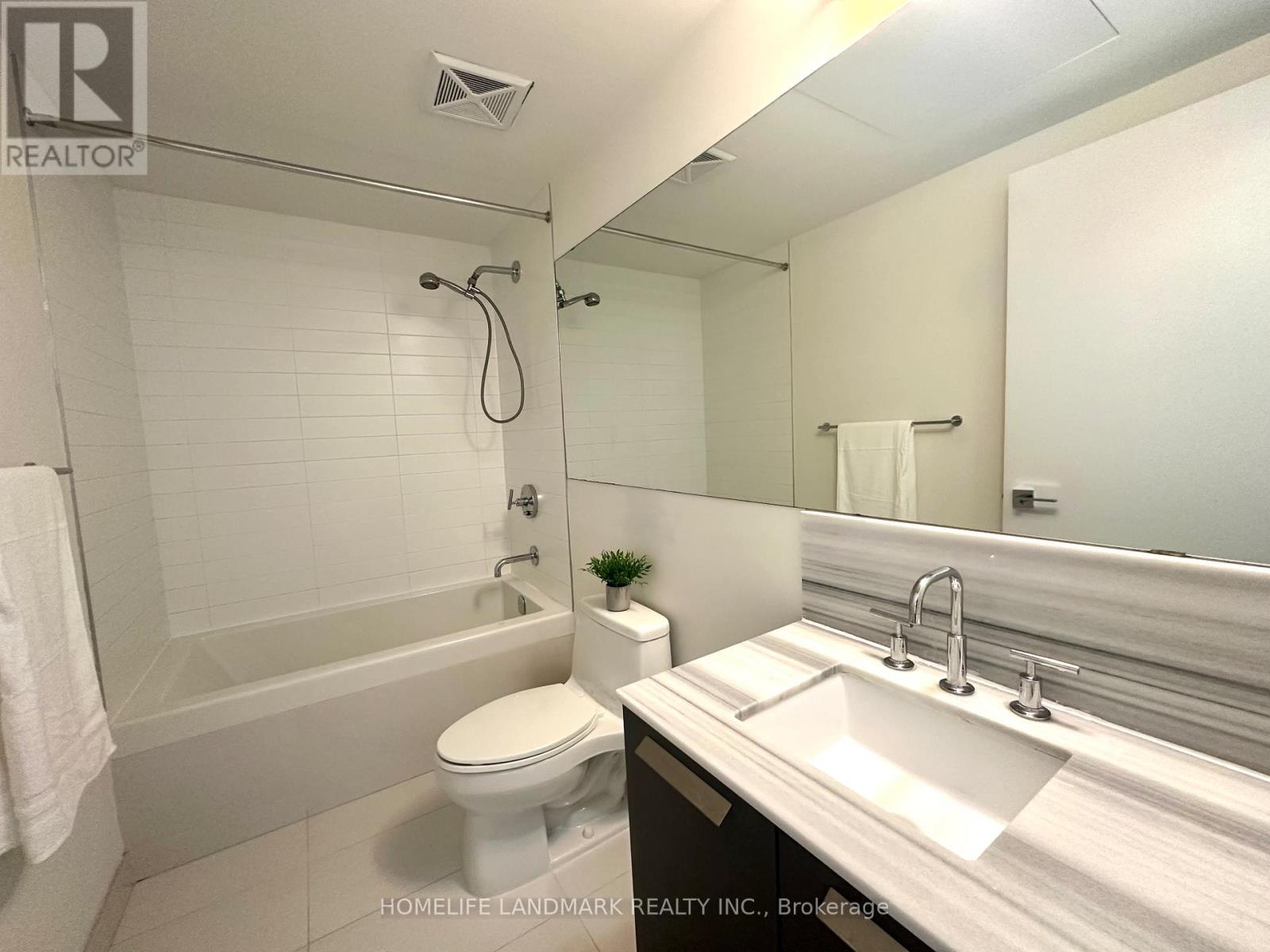 1004 - 57 St Joseph Street, Toronto, Ontario  M5S 0C5 - Photo 16 - C13238102