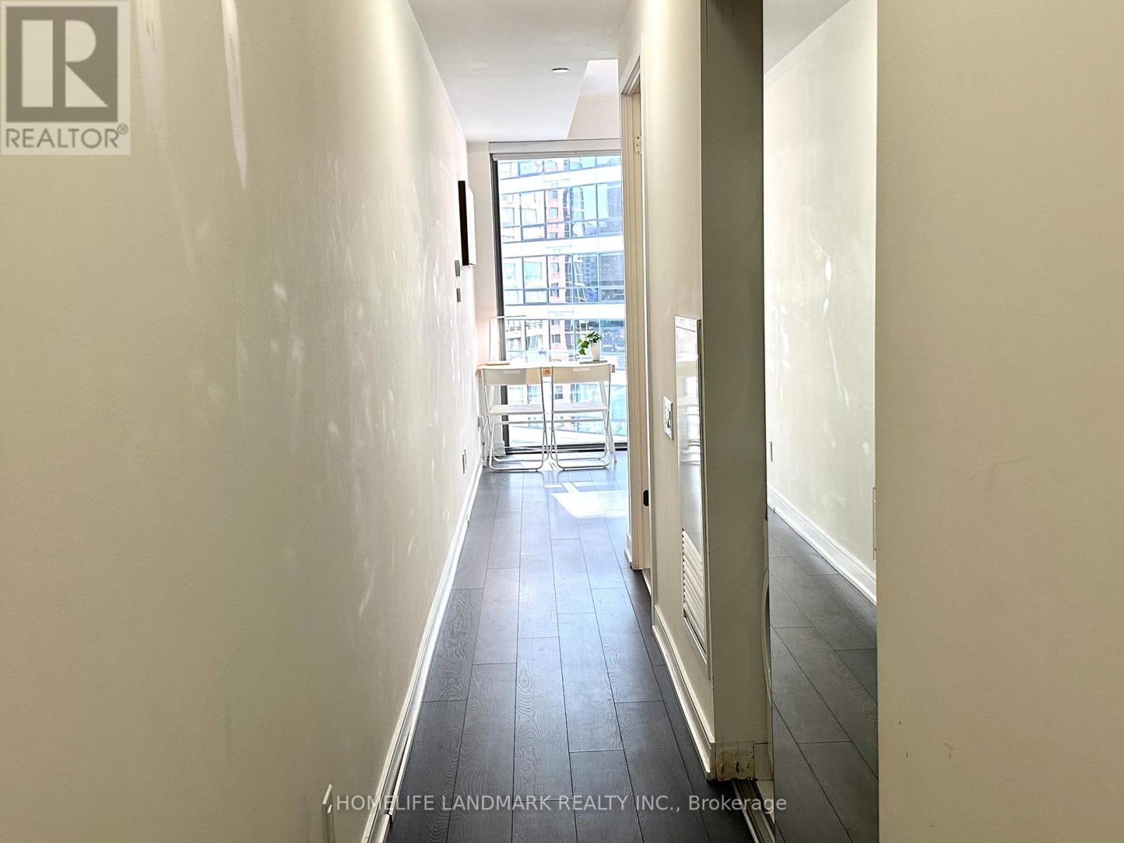 1004 - 57 St Joseph Street, Toronto, Ontario  M5S 0C5 - Photo 7 - C13238102
