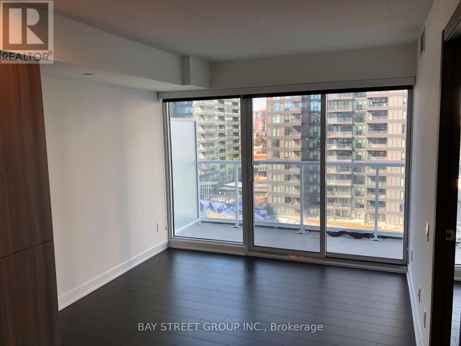 1109 - 17 Bathurst Street, Toronto, Ontario  M5V 0N1 - Photo 3 - C13238152