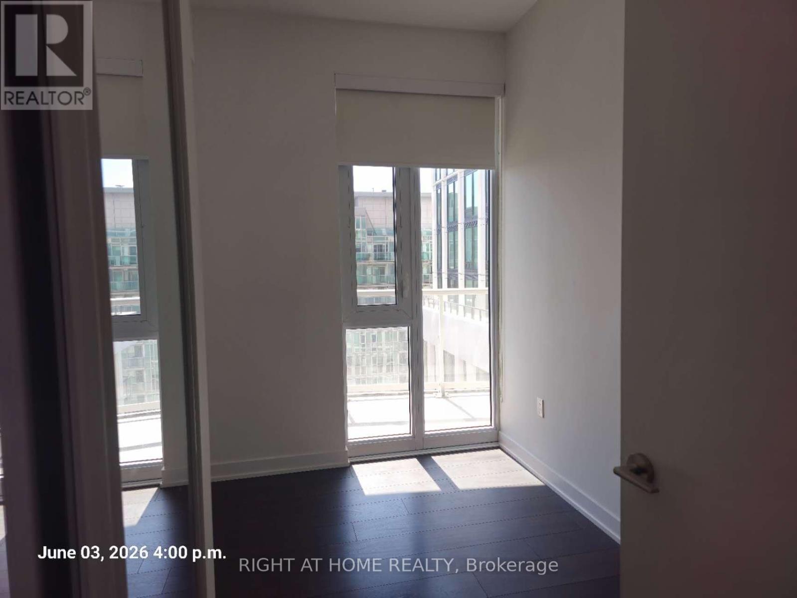 1233 - 230 Simcoe Street, Toronto, Ontario  M5T 1T4 - Photo 8 - C13238168