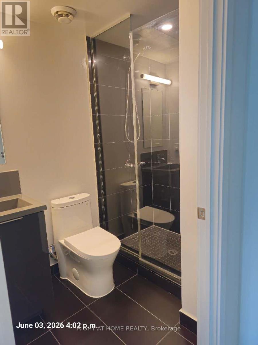 1233 - 230 Simcoe Street, Toronto, Ontario  M5T 1T4 - Photo 9 - C13238168