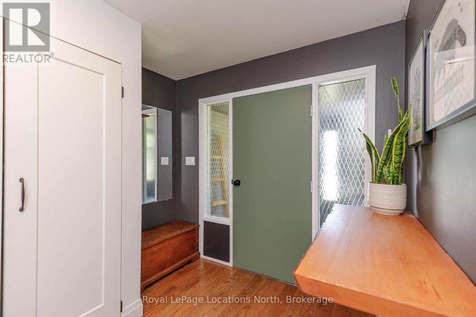 131 Albert Street, Collingwood, Ontario  L9Y 3Y4 - Photo 5 - S13238162