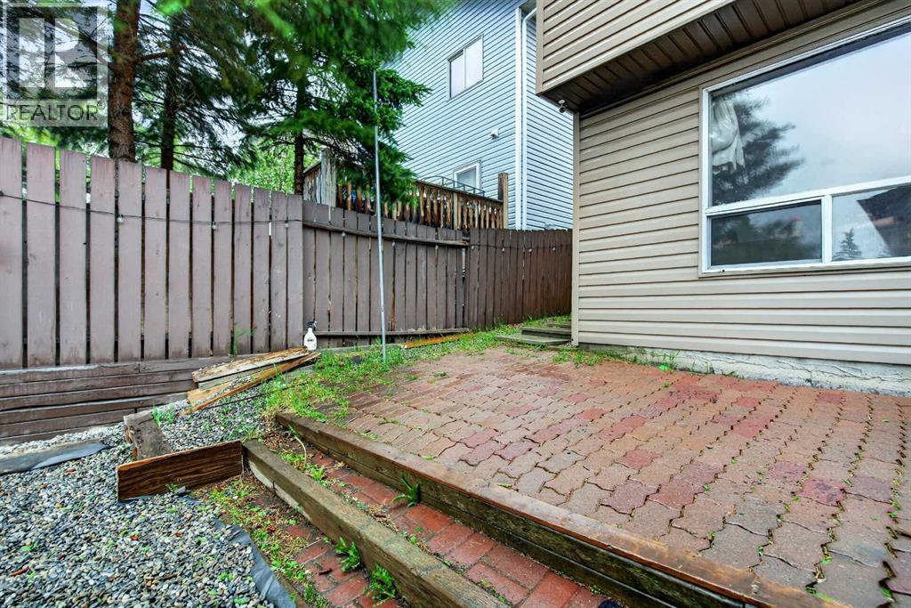 91 Martinwood Court Ne, Calgary, Alberta  T3J 3H2 - Photo 41 - A2316529