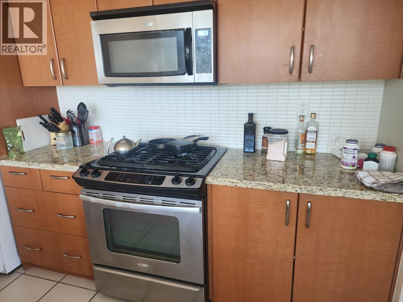 1106 9222 University Crescent, Burnaby, British Columbia  V5A 0A6 - Photo 6 - R3130624